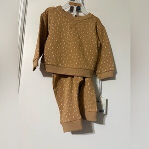 Cloud Island polka dot 2 piece 6-9ms baby girl new